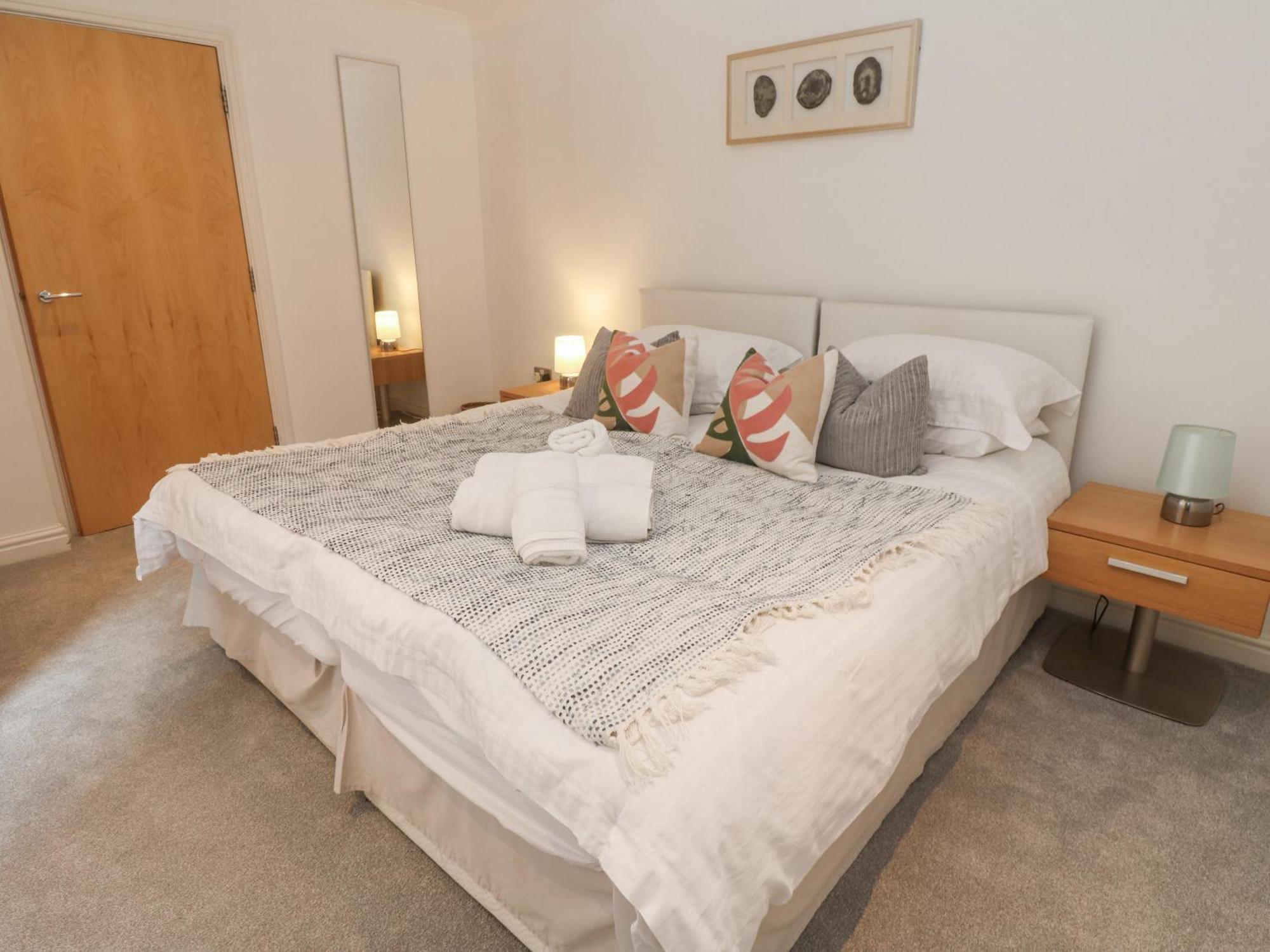 9 Headland Point Apartman New Quay Kültér fotó